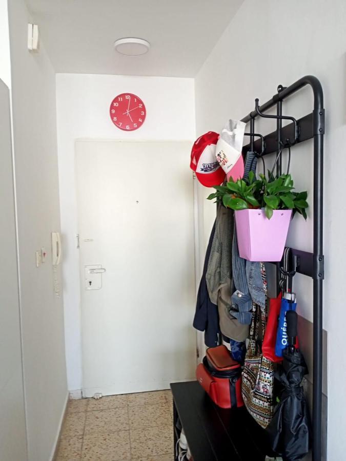 Cozy Apartment With Good Vibe Ashdod Exterior photo