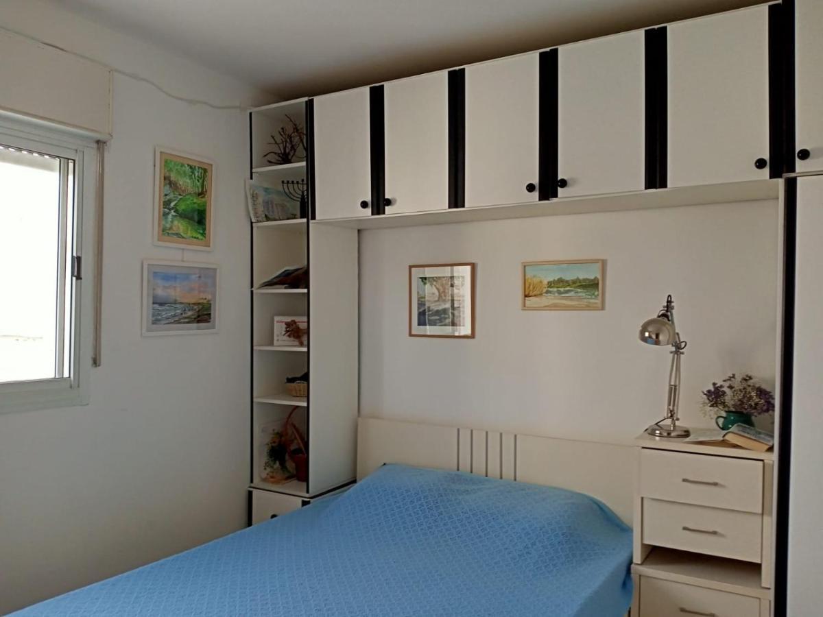 Cozy Apartment With Good Vibe Ashdod Exterior photo